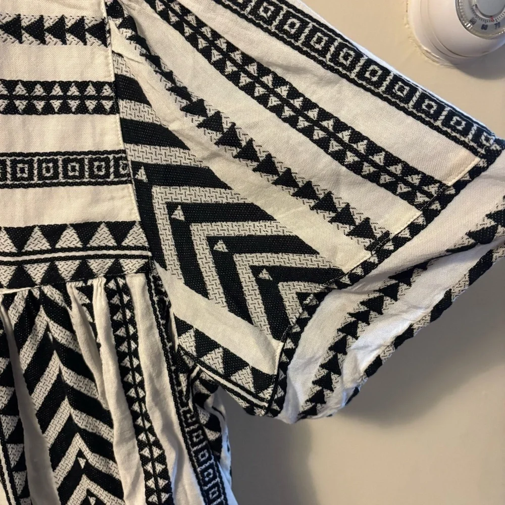 Old Navy chic blouse